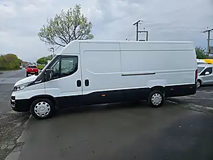 Used 2021 Iveco Daily 35S 14B Lwb White - Interior and Exterior details 5