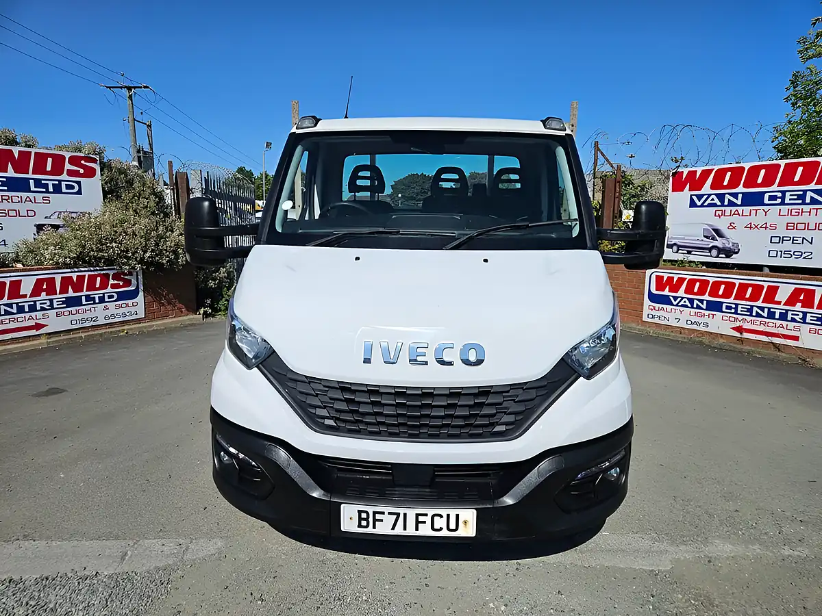 Used 2021 Iveco Daily Lwb Dropside White - Interior and Exterior details 3