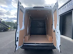 Used 2021 Iveco Daily Swb White - Interior and Exterior details 11