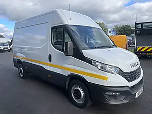 Used 2021 Iveco Daily Swb White - Interior and Exterior details 4