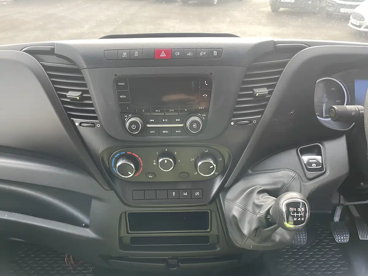 Used 2021 Iveco Daily Swb White - Interior and Exterior details 9