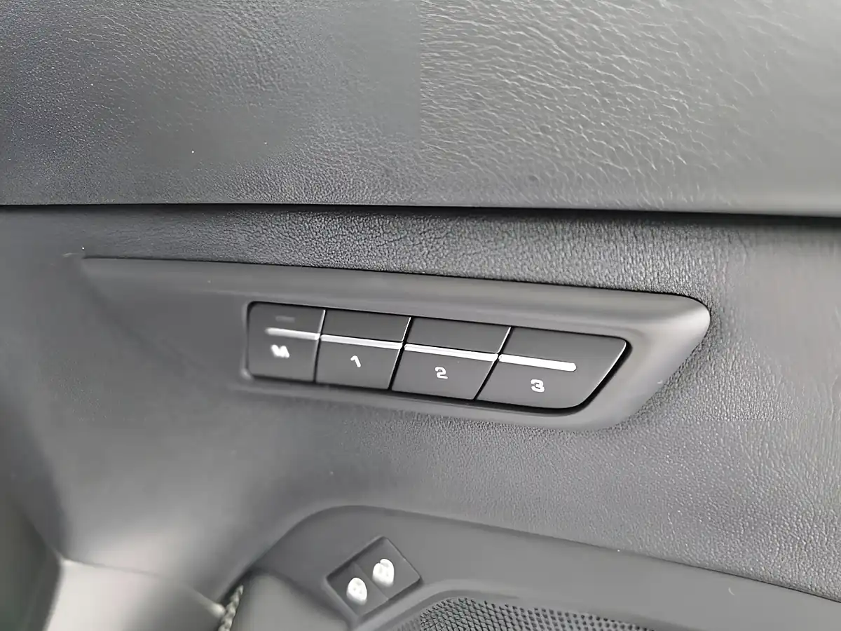 Used 2021 Jaguar E-Pace R-Dynamic S Black - Interior and Exterior details 12