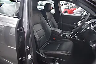 Used 2021 Jaguar E-Pace R-Dynamic S Eiger Grey - Interior and Exterior details 7
