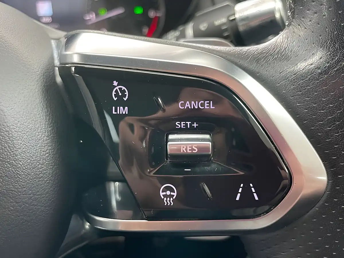 Used 2021 Jaguar E-Pace R-Dynamic S Hakuba Silver - Interior and Exterior details 17
