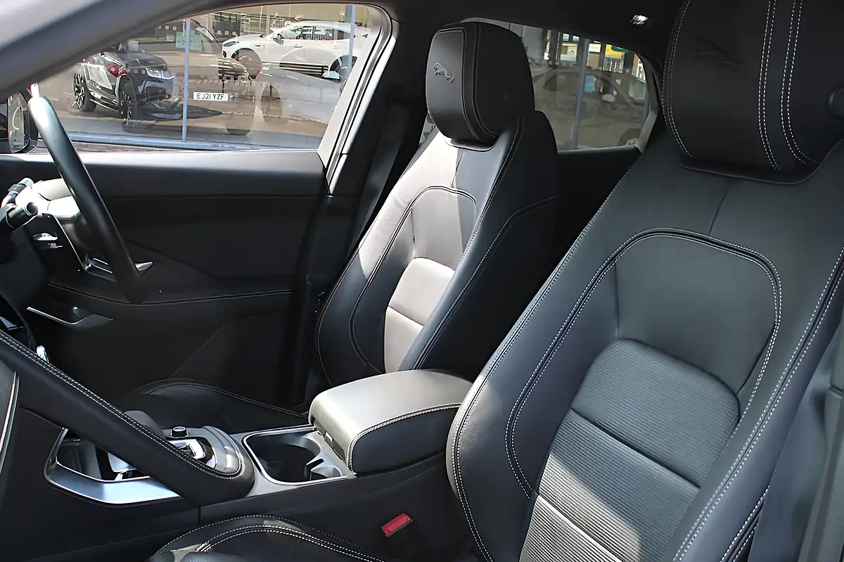 Used 2021 Jaguar E-Pace R-Dynamic Se White - Interior and Exterior details 11