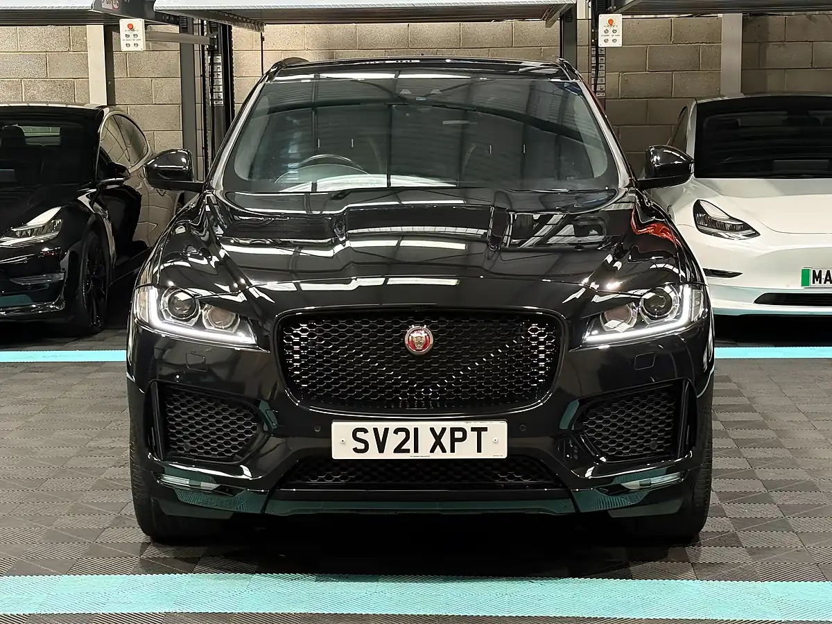 Used 2021 Jaguar F-Pace Chequered Flag Black - Interior and Exterior details 4