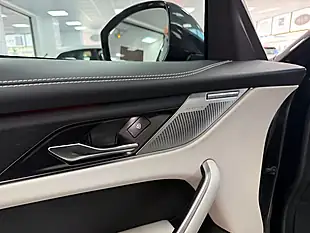 Used 2021 Jaguar F-Pace R-Dynamic Hse Black - Interior and Exterior details 12