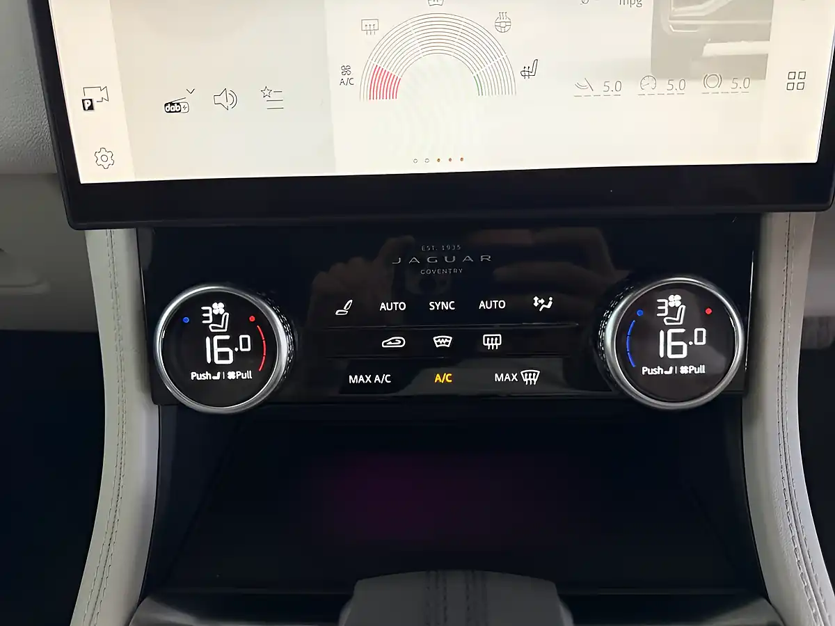 Used 2021 Jaguar F-Pace R-Dynamic Hse Black - Interior and Exterior details 19