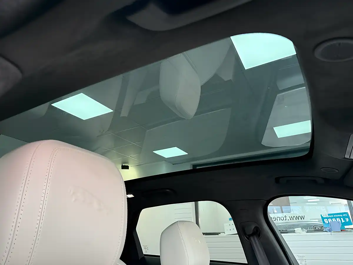 Used 2021 Jaguar F-Pace R-Dynamic Hse Black - Interior and Exterior details 20