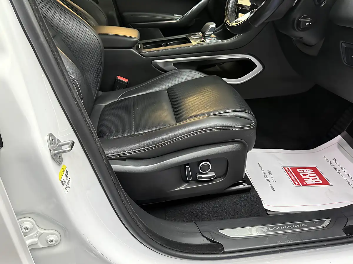 Used 2021 Jaguar F-Pace R-Dynamic S White - Interior and Exterior details 17