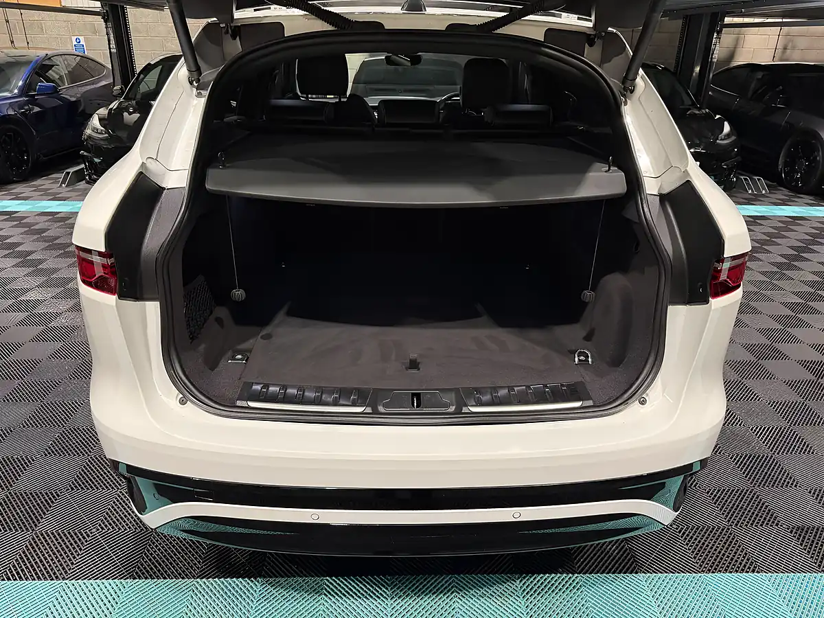 Used 2021 Jaguar F-Pace R-Dynamic S White - Interior and Exterior details 14