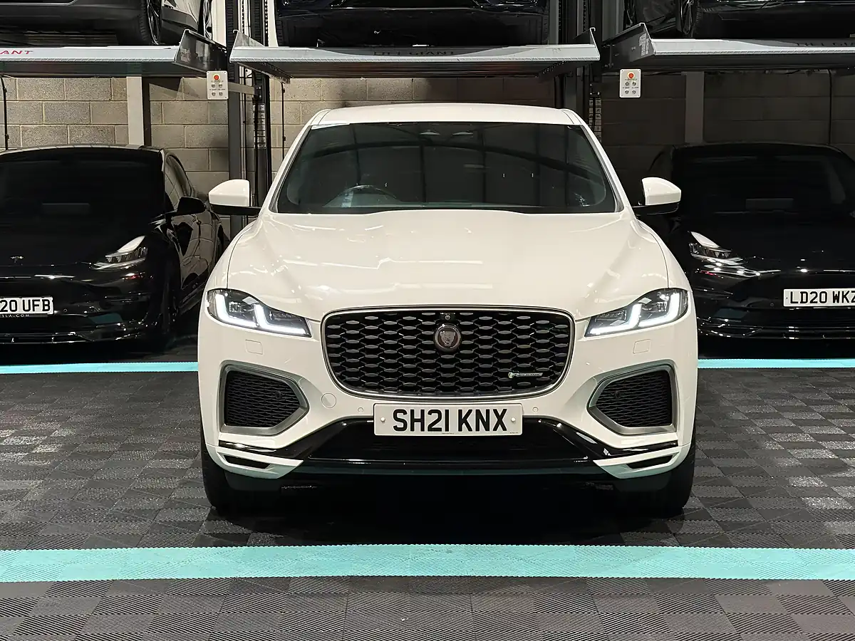 Used 2021 Jaguar F-Pace R-Dynamic S White - Interior and Exterior details 3
