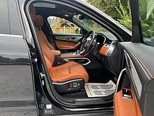 Used 2021 Jaguar F-Pace R-Dynamic Se Black - Interior and Exterior details 10