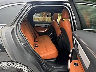 Used 2021 Jaguar F-Pace R-Dynamic Se Black - Interior and Exterior details 11