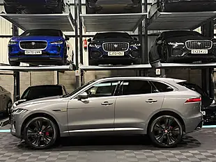 Used 2021 Jaguar F-Pace R-Dynamic Se Grey - Interior and Exterior details 6