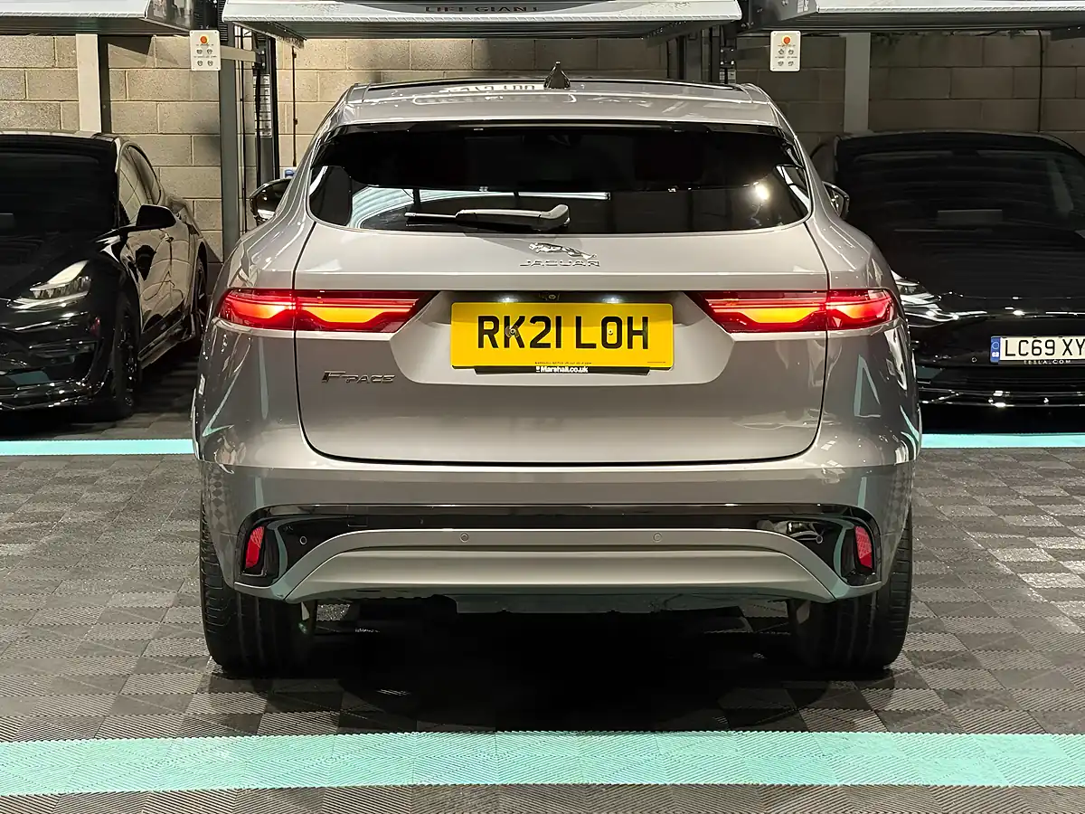 Used 2021 Jaguar F-Pace R-Dynamic Se Grey - Interior and Exterior details 8