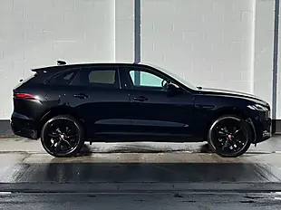 Used 2021 Jaguar F-Pace R-Dynamic Se Santorini Black - Interior and Exterior details 3