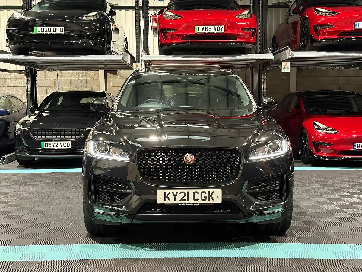 Used 2021 Jaguar F-Pace R-Sport Black - Interior and Exterior details 4