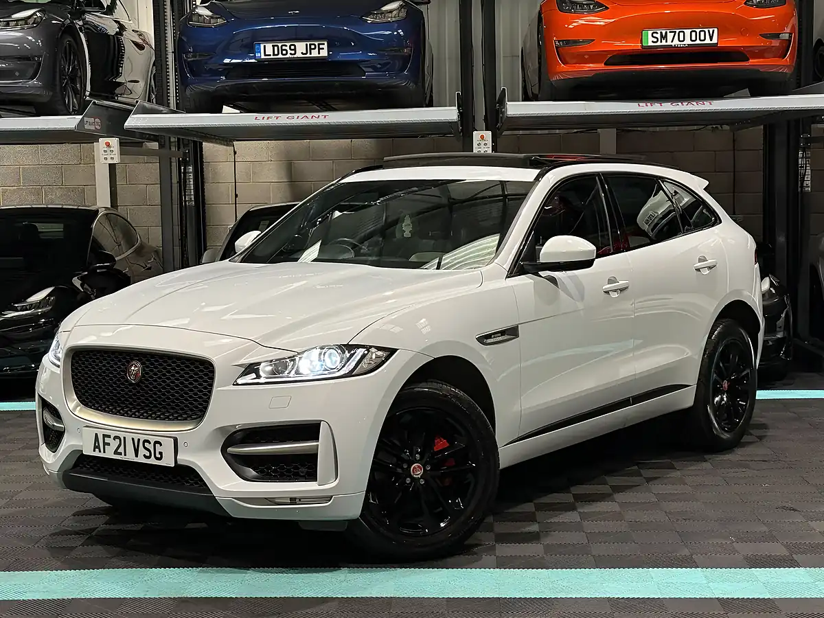 Used 2021 Jaguar F-Pace R-Sport White - Interior and Exterior details 5
