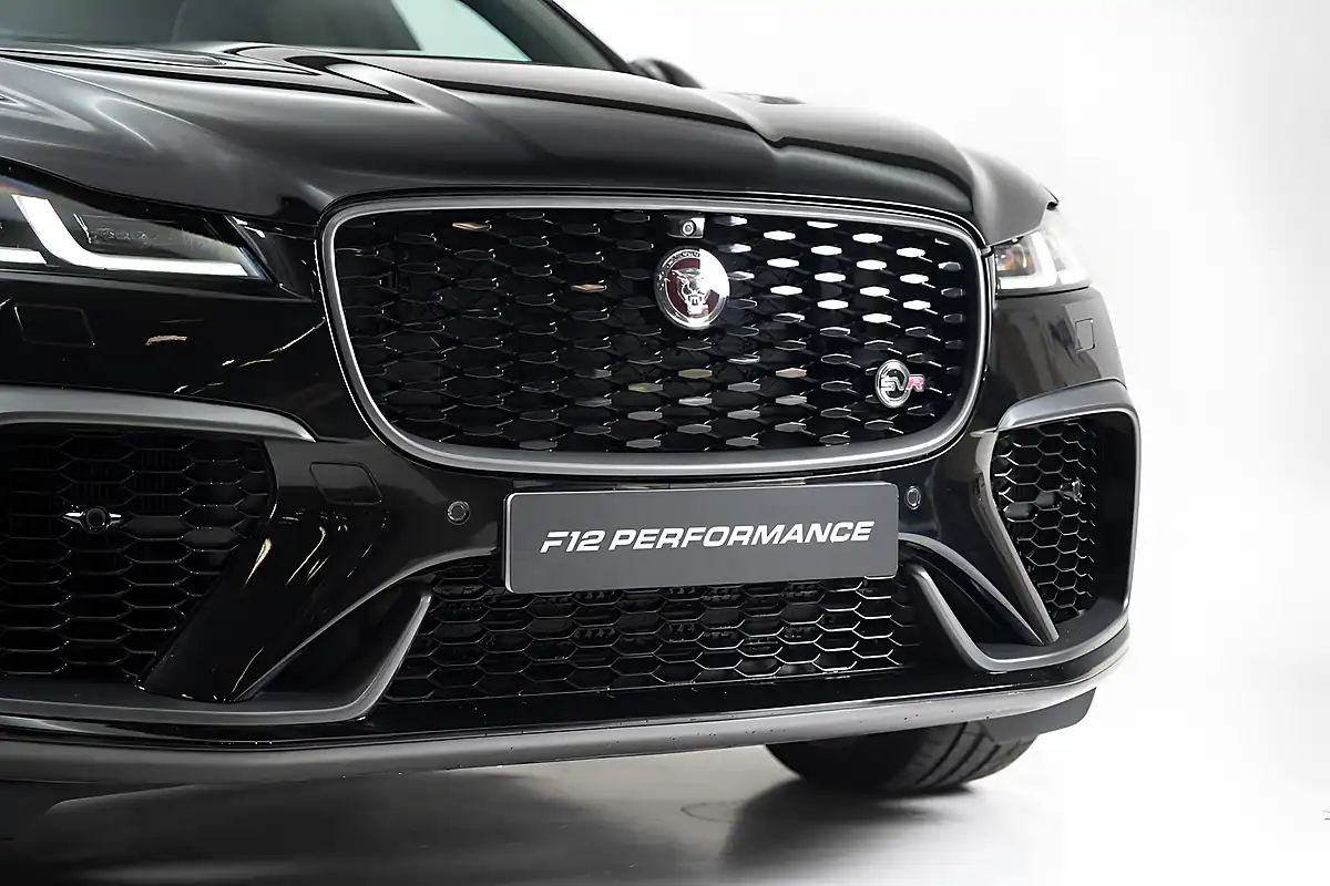 Used 2021 Jaguar F-Pace Svr Black - Interior and Exterior details 12