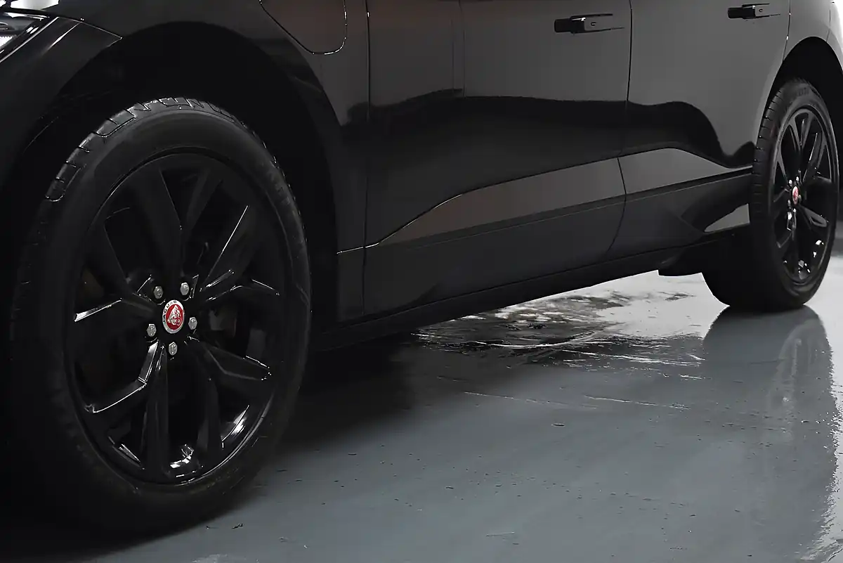 Used 2021 Jaguar I-Pace Black Black - Interior and Exterior details 7