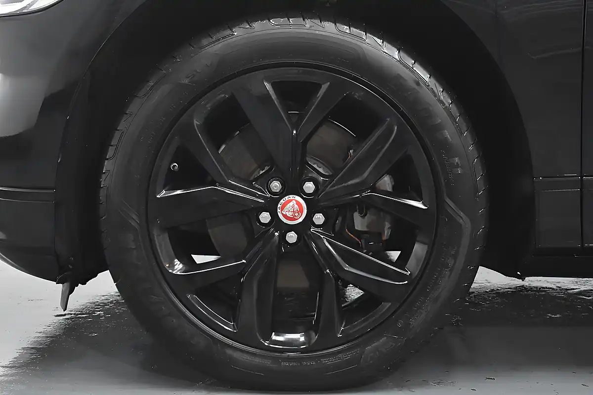 Used 2021 Jaguar I-Pace Black Black - Interior and Exterior details 9
