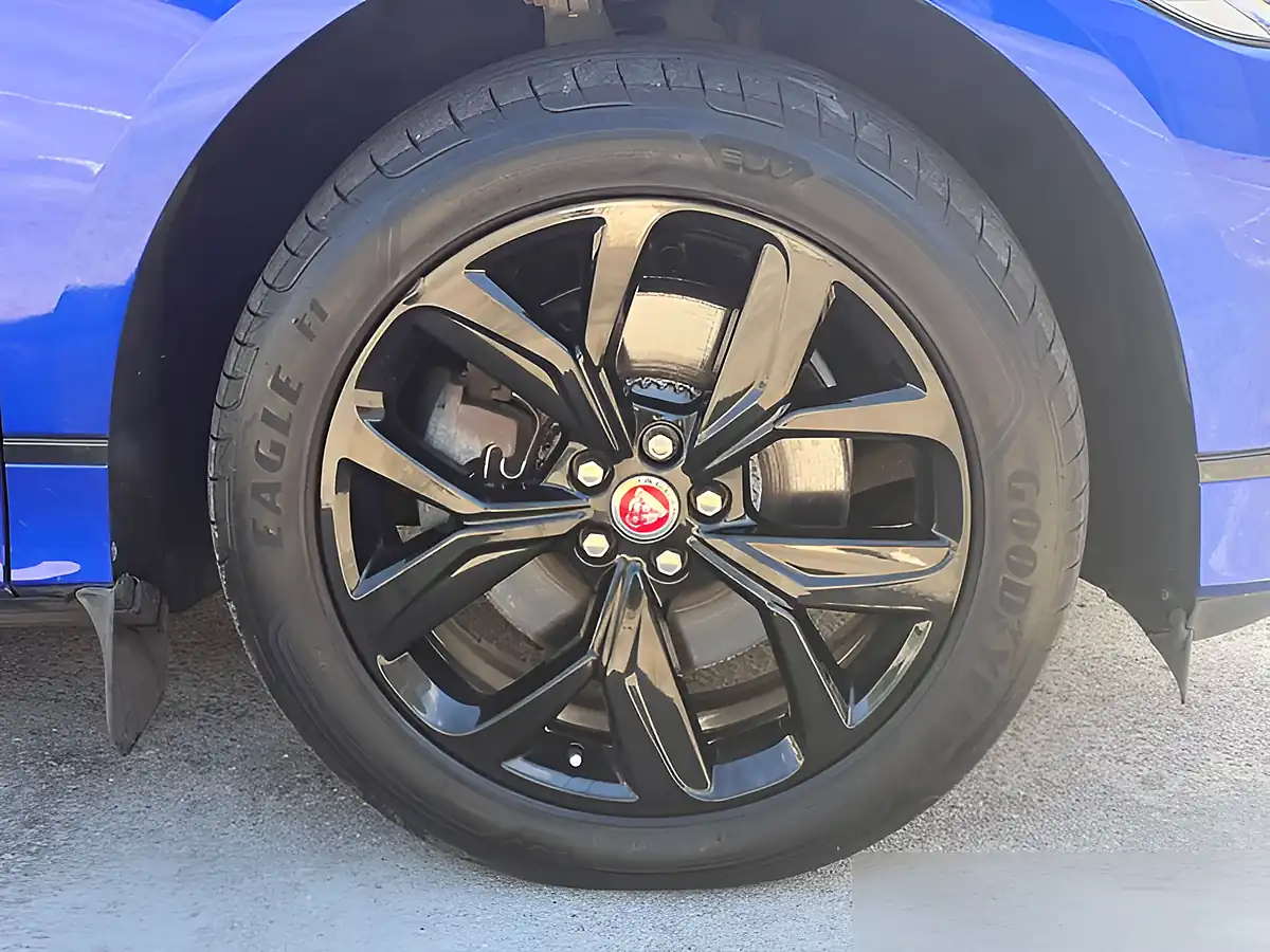 Used 2021 Jaguar I-Pace Black Blue - Interior and Exterior details 17