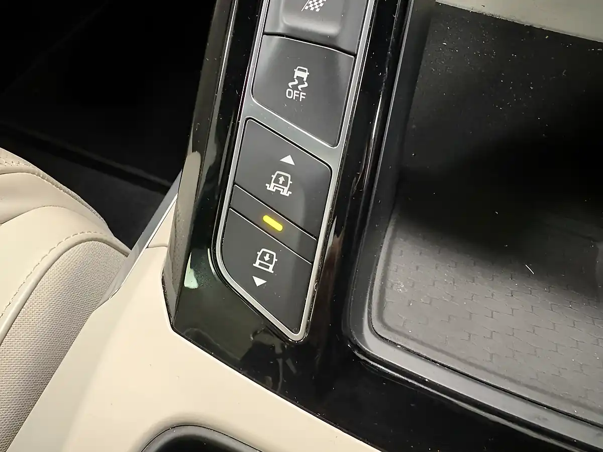 Used 2021 Jaguar I-Pace Hse Santorini Black - Interior and Exterior details 17