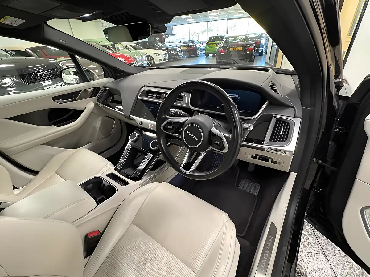 Used 2021 Jaguar I-Pace Hse Santorini Black - Interior and Exterior details 3