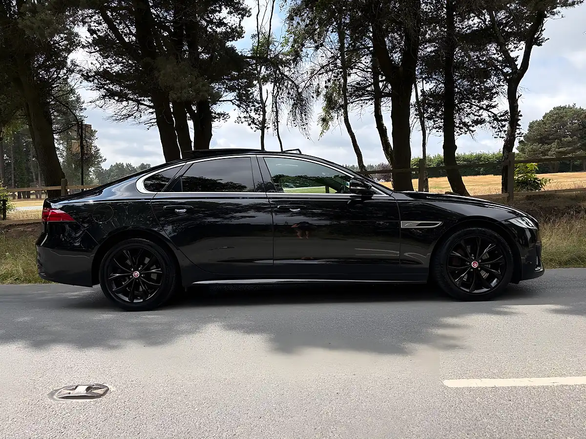 Used 2021 Jaguar Xf R-Dynamic S Black - Interior and Exterior details 4