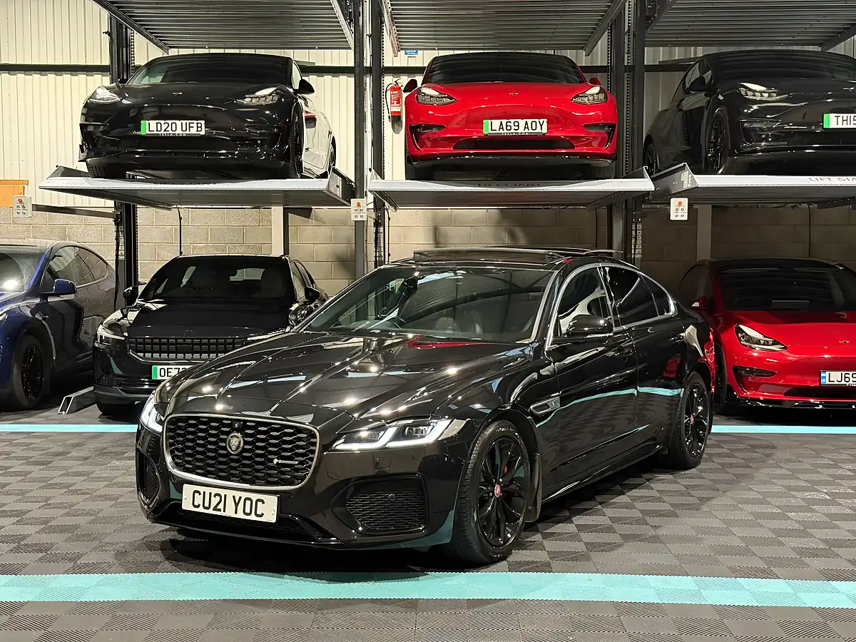 Used 2021 Jaguar Xf R-Dynamic S Black - Interior and Exterior details 5