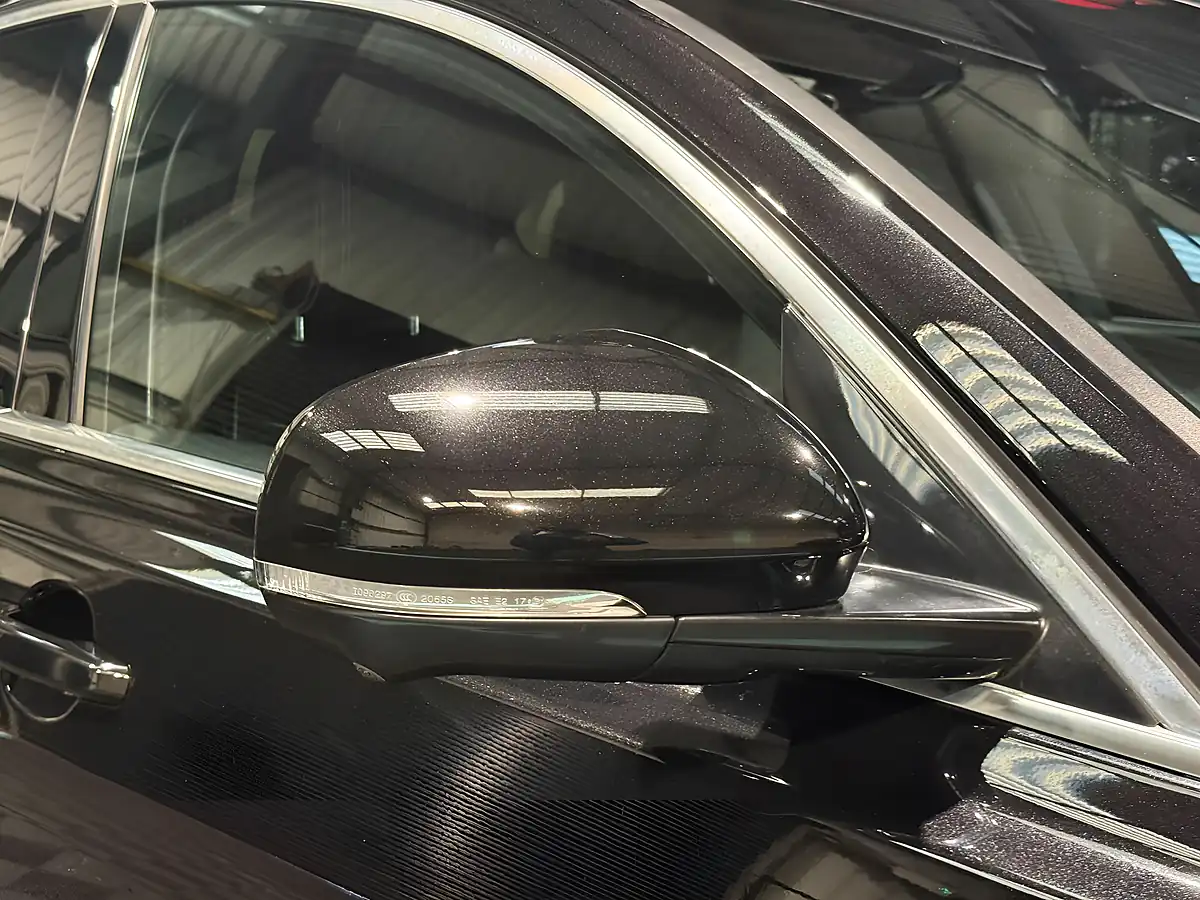Used 2021 Jaguar Xf R-Dynamic S Black - Interior and Exterior details 9
