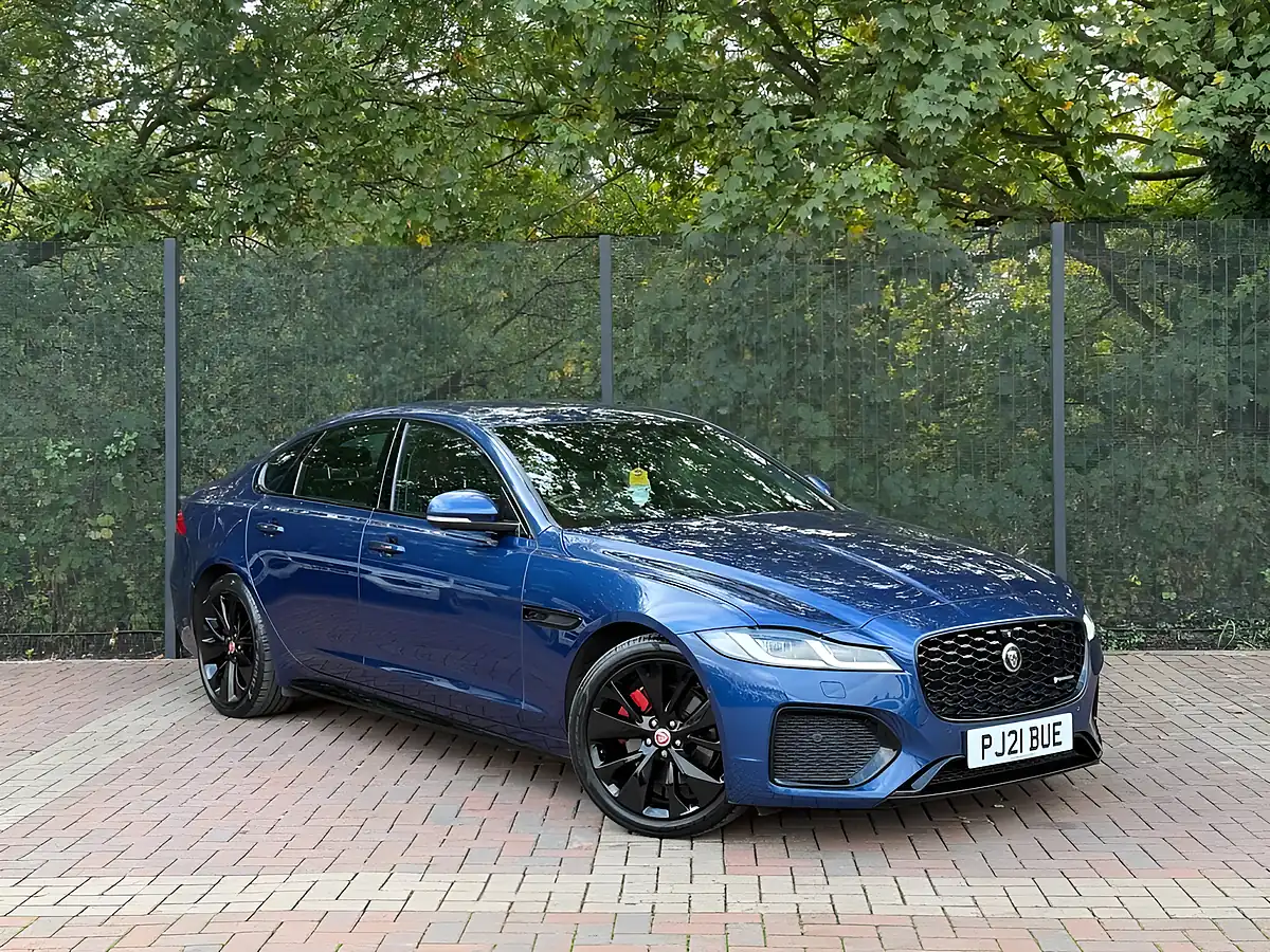 Used 2021 Jaguar Xf R-Dynamic S Blue - Front View