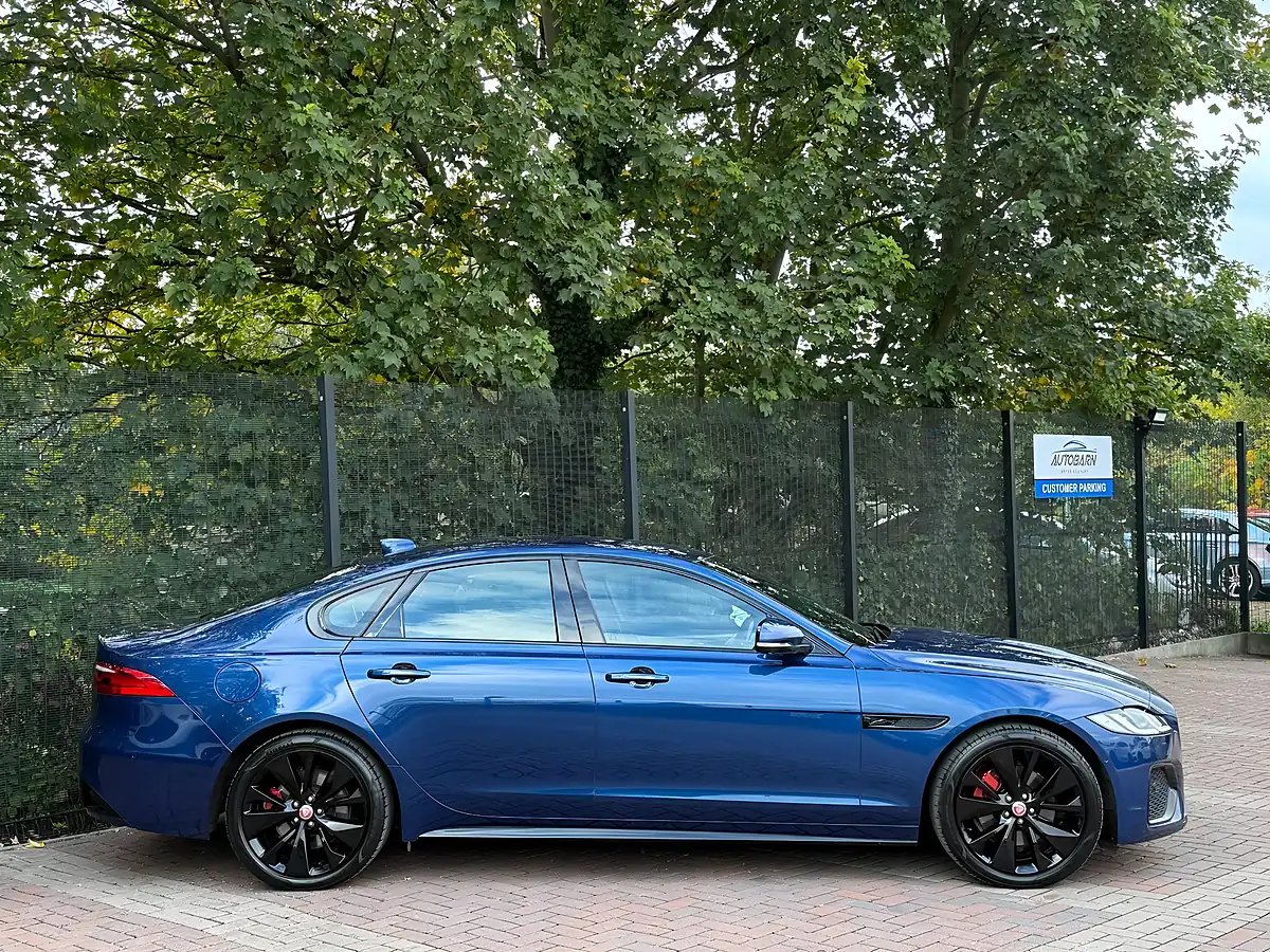 Used 2021 Jaguar Xf R-Dynamic S Blue - Interior and Exterior details 10