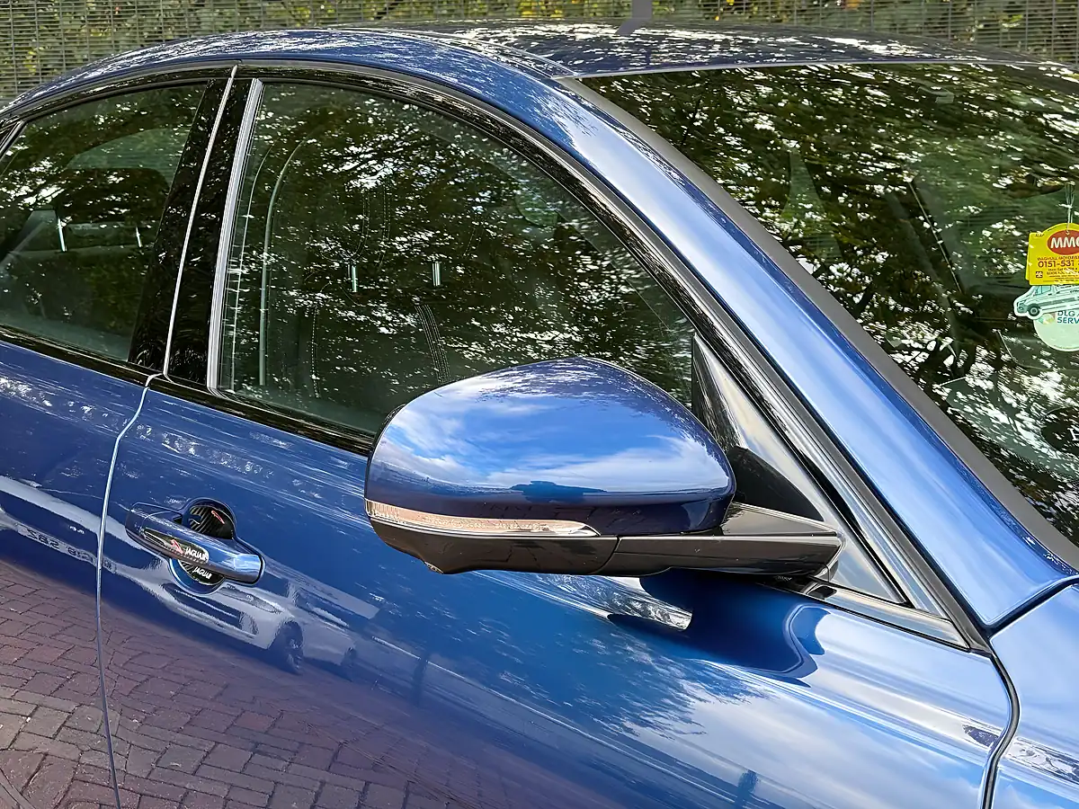 Used 2021 Jaguar Xf R-Dynamic S Blue - Interior and Exterior details 13