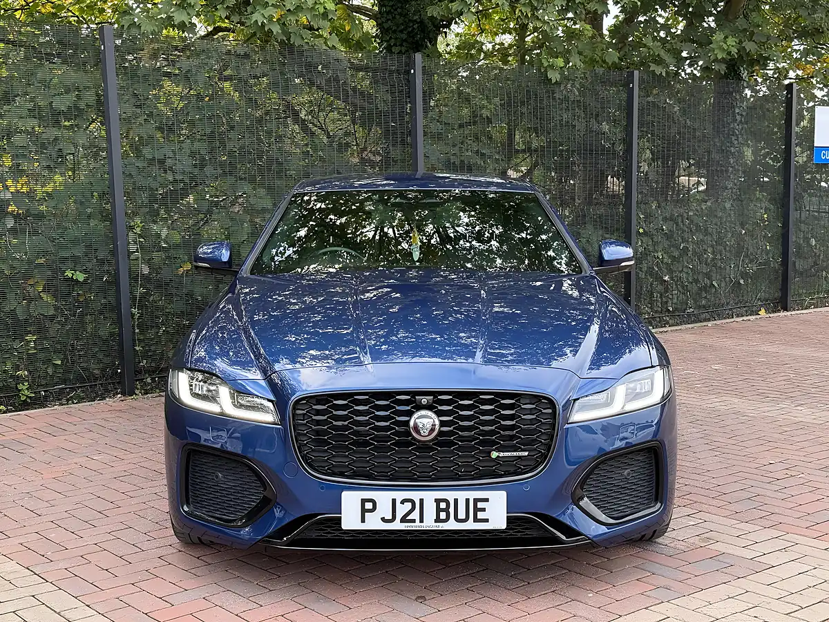 Used 2021 Jaguar Xf R-Dynamic S Blue - Interior and Exterior details 4