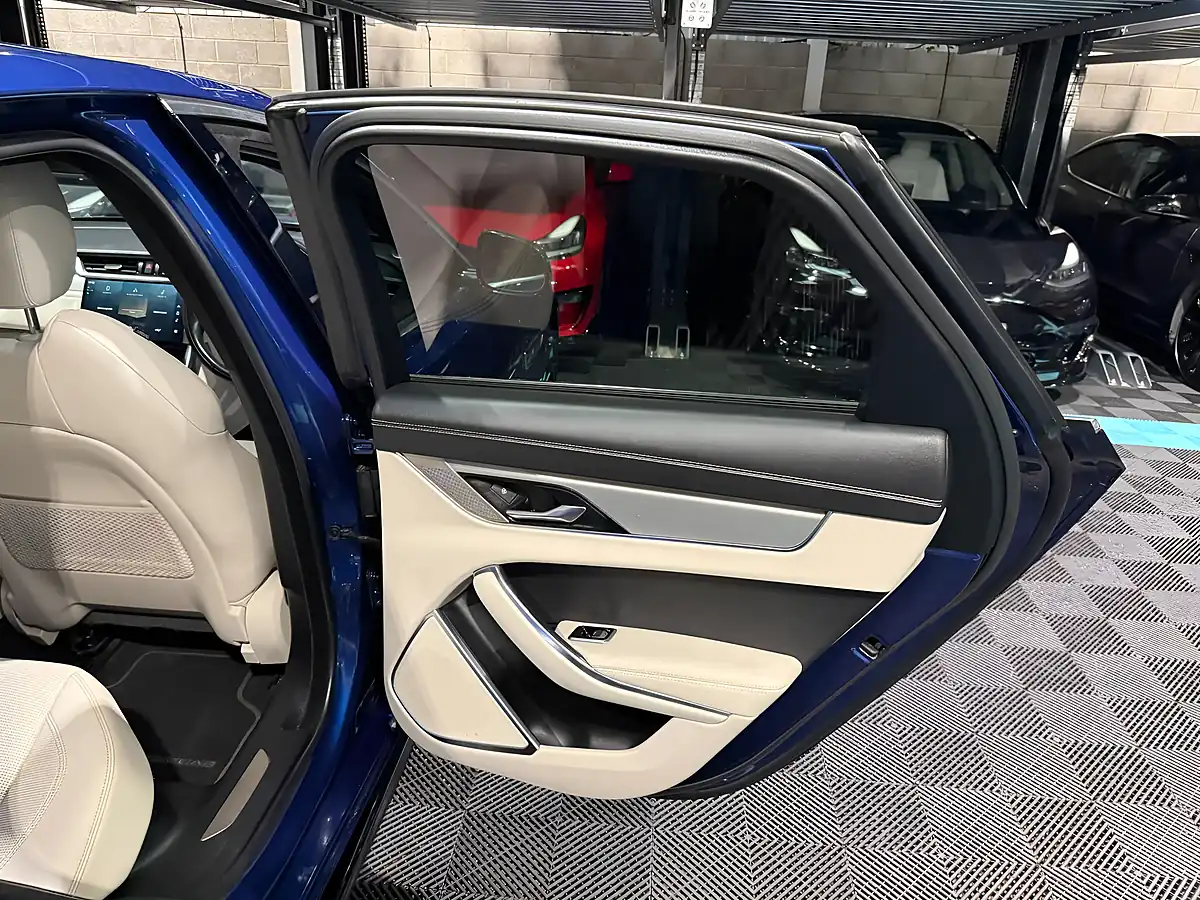 Used 2021 Jaguar Xf R-Dynamic S Blue - Interior and Exterior details 14