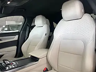 Used 2021 Jaguar Xf R-Dynamic Se British Racing Green - Interior and Exterior details 15