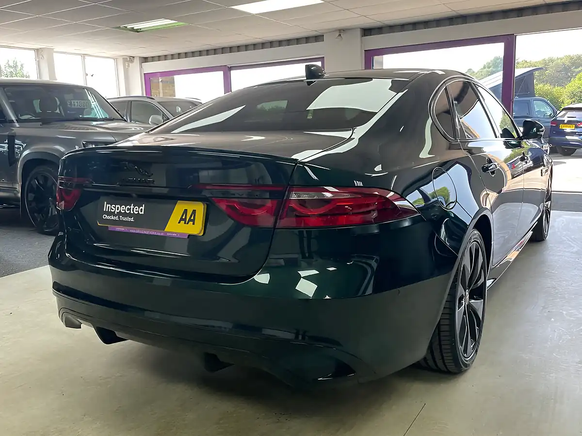 Used 2021 Jaguar Xf R-Dynamic Se British Racing Green - Interior and Exterior details 8