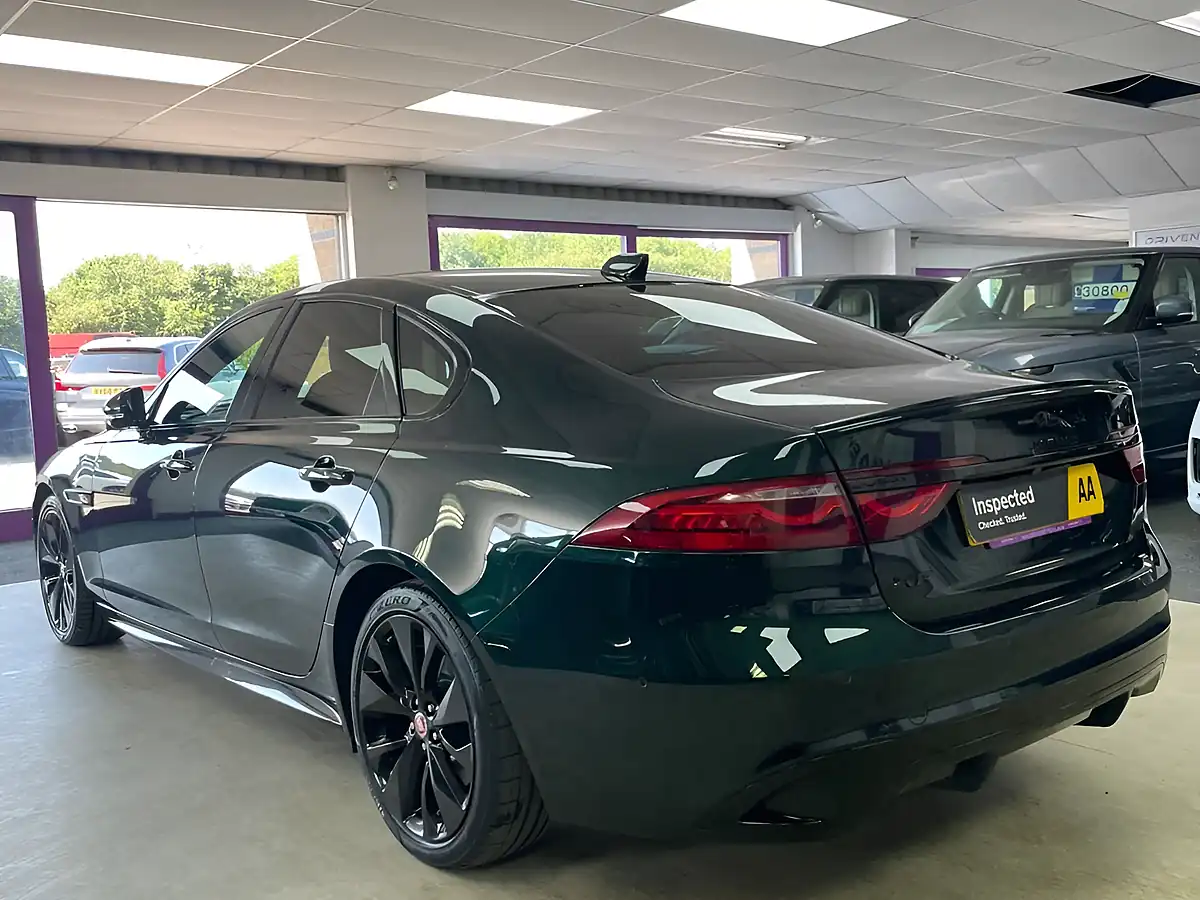Used 2021 Jaguar Xf R-Dynamic Se British Racing Green - Interior and Exterior details 9