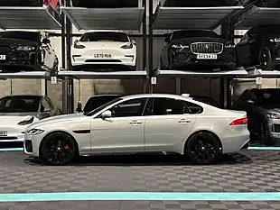 Used 2021 Jaguar Xf R-Dynamic Se Silver - Interior and Exterior details 6