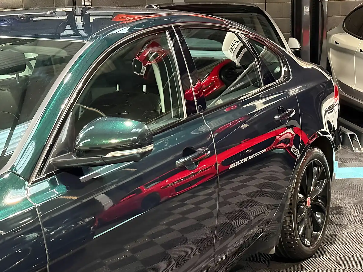 Used 2021 Jaguar Xf S Green - Interior and Exterior details 12