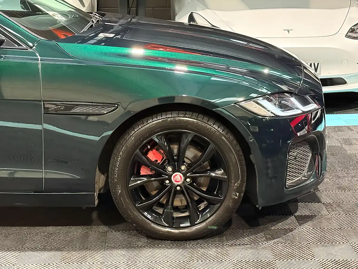 Used 2021 Jaguar Xf S Green - Interior and Exterior details 13