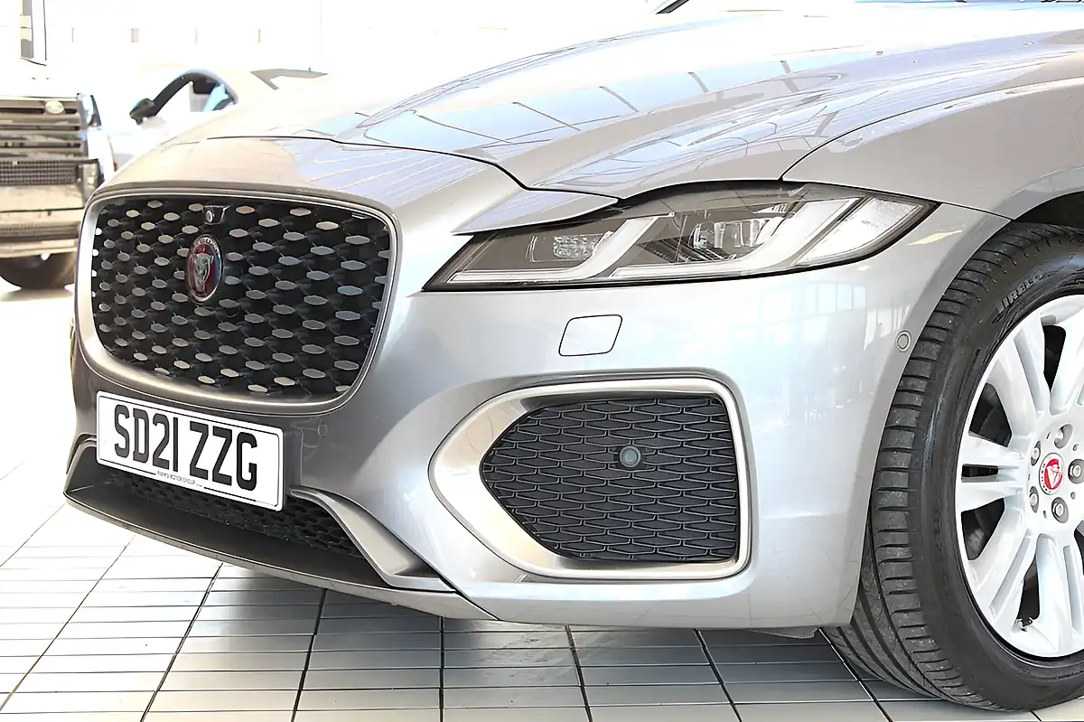 Used 2021 Jaguar Xf S Grey - Interior and Exterior details 4