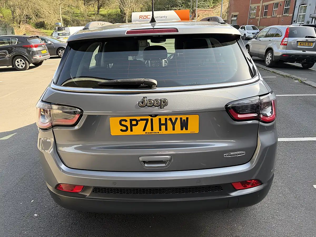 Used 2021 Jeep Compass Longitude Grey - Interior and Exterior details 12