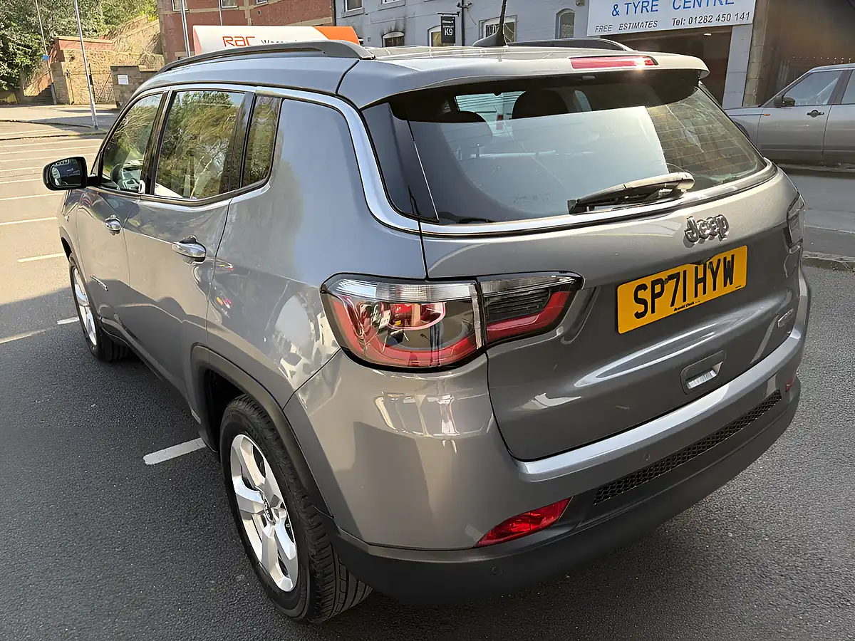 Used 2021 Jeep Compass Longitude Grey - Interior and Exterior details 16