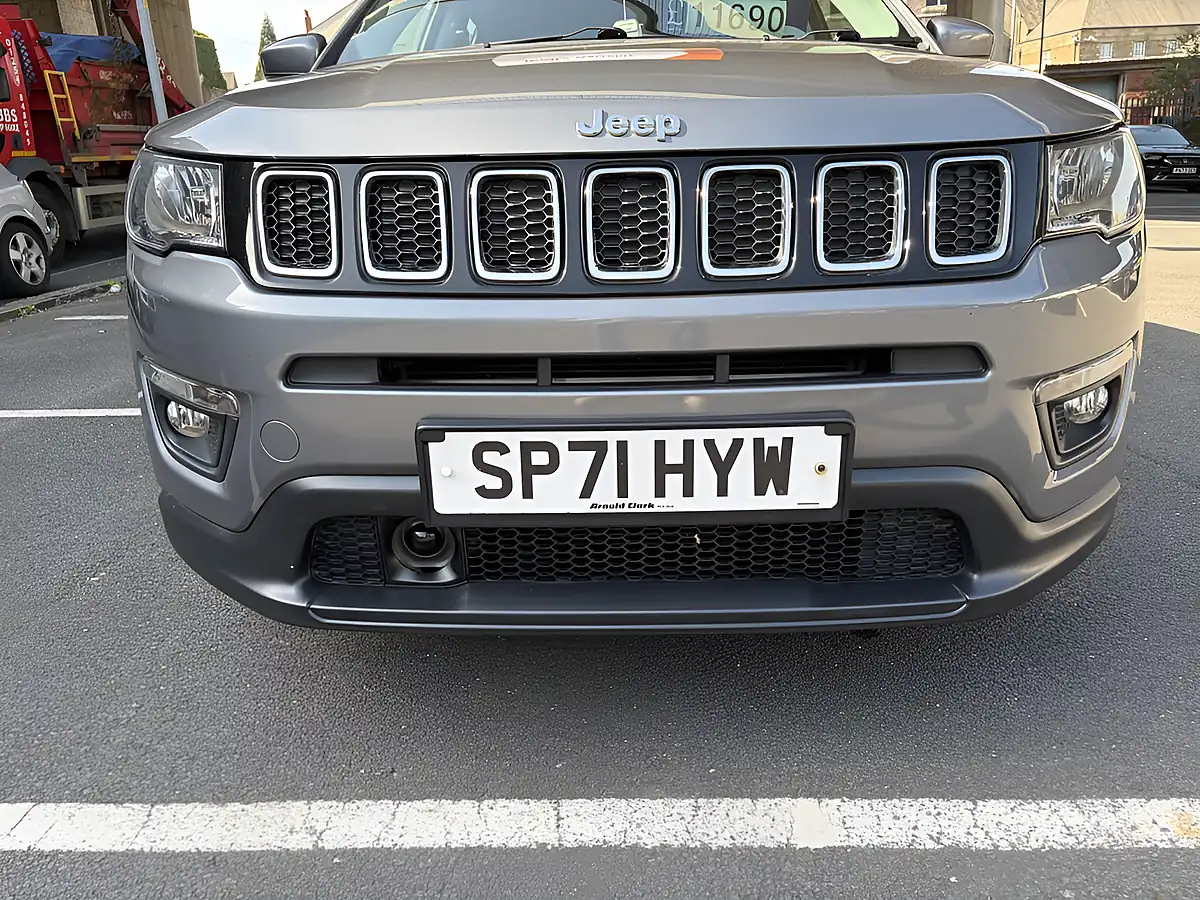 Used 2021 Jeep Compass Longitude Grey - Interior and Exterior details 5
