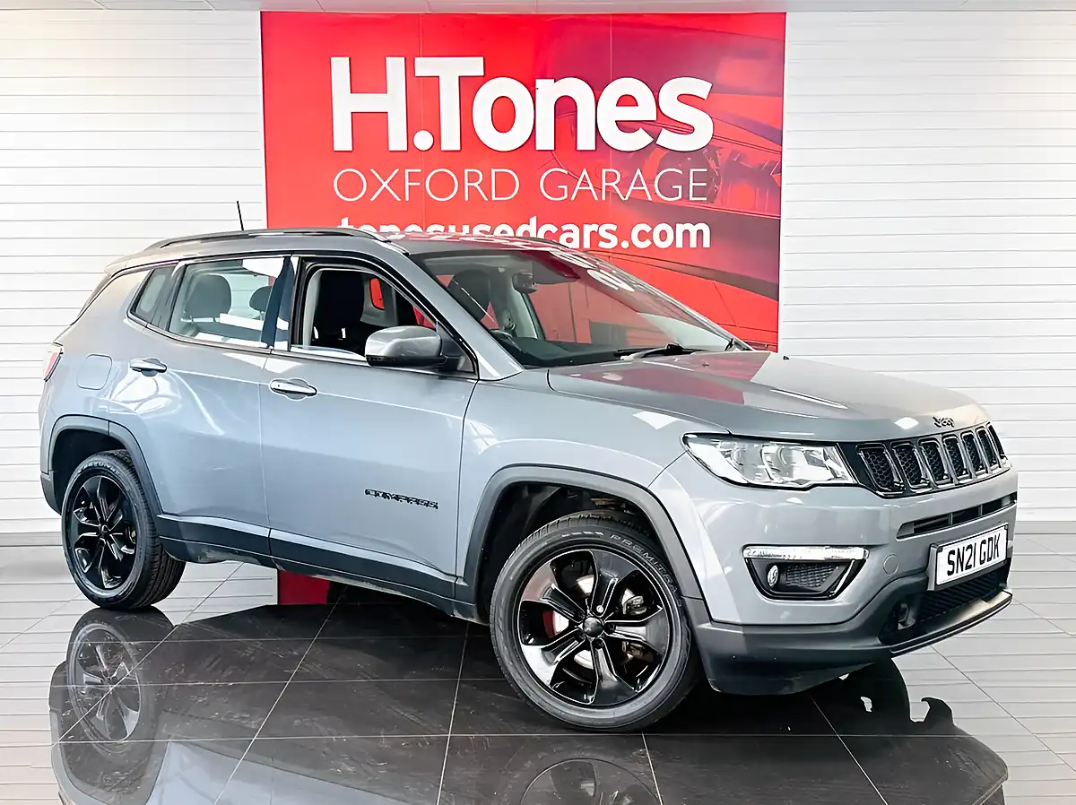 Used 2021 Jeep Compass Night Eagle Grey - Front View