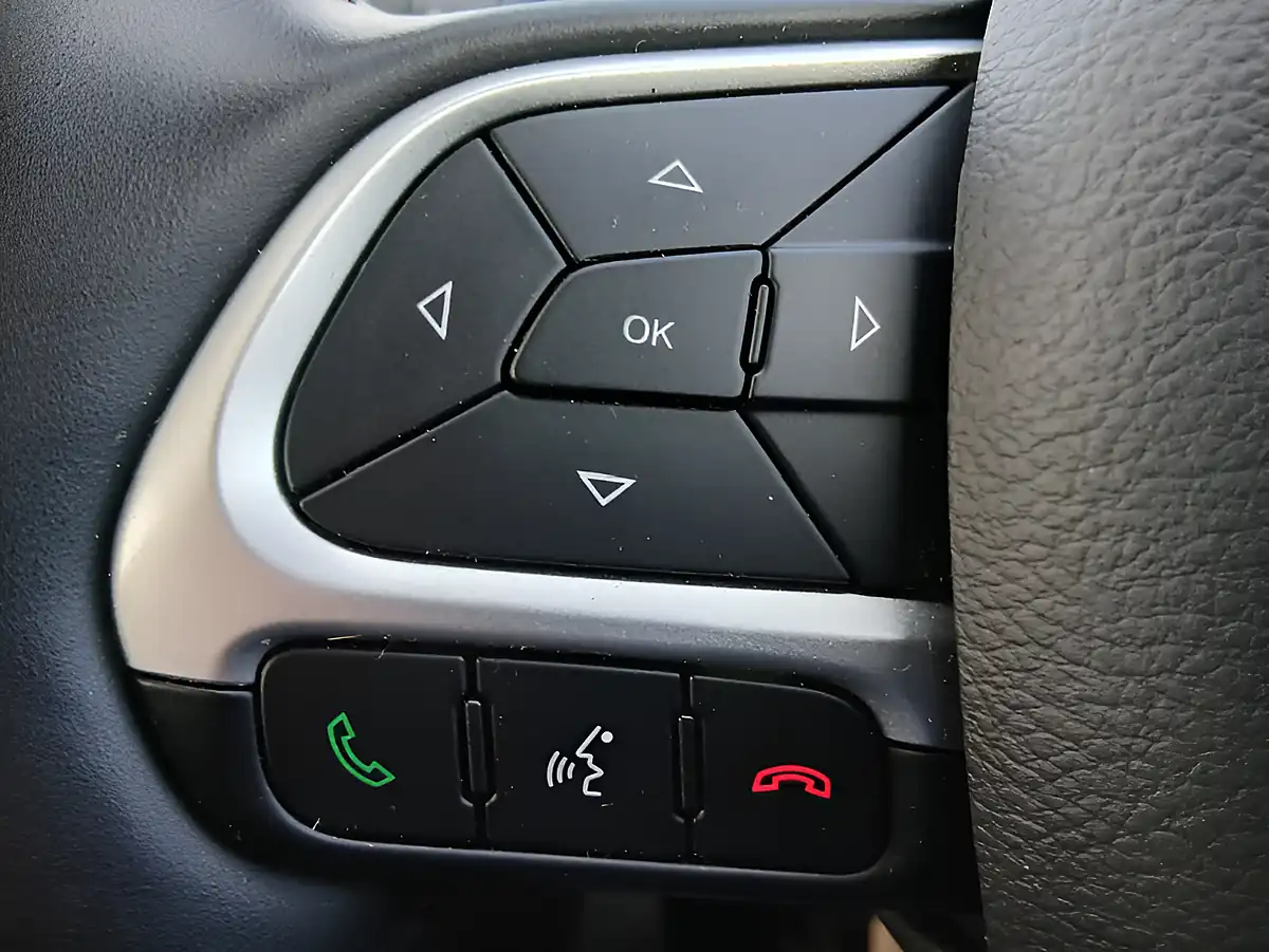 Used 2021 Jeep Compass Trailhawk Red - Interior and Exterior details 9