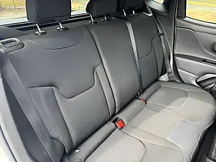 Used 2021 Jeep Renegade Night Eagle White - Interior and Exterior details 11